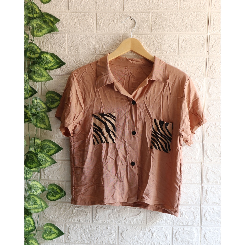 Baju Kemeja Wanita Two Tone Animal Kekinian / Kemeja dua warna / Top Wanita / Atasan Wanita-2 kantong coksu