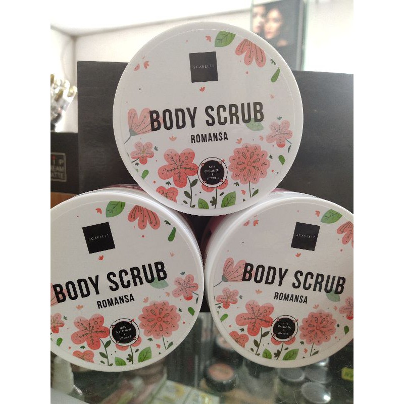 SCARLETT BODY SCRUB ROMANSA