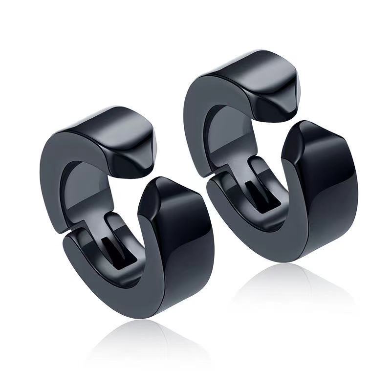Anting Bentuk Hati Oval Geometris Pentagonal Bahan Titanium Steel Gaya Korea