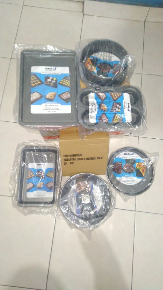Big J Loyang Muffin 6 Lubang 28x19x3 Cm