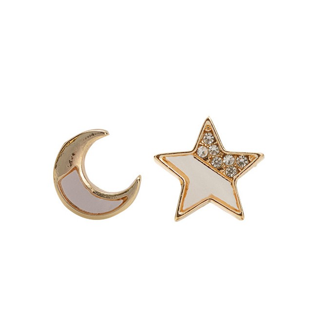 LRC Anting Tusuk Fashion Golden Asymmetrical Star And Moon Diamond K51374