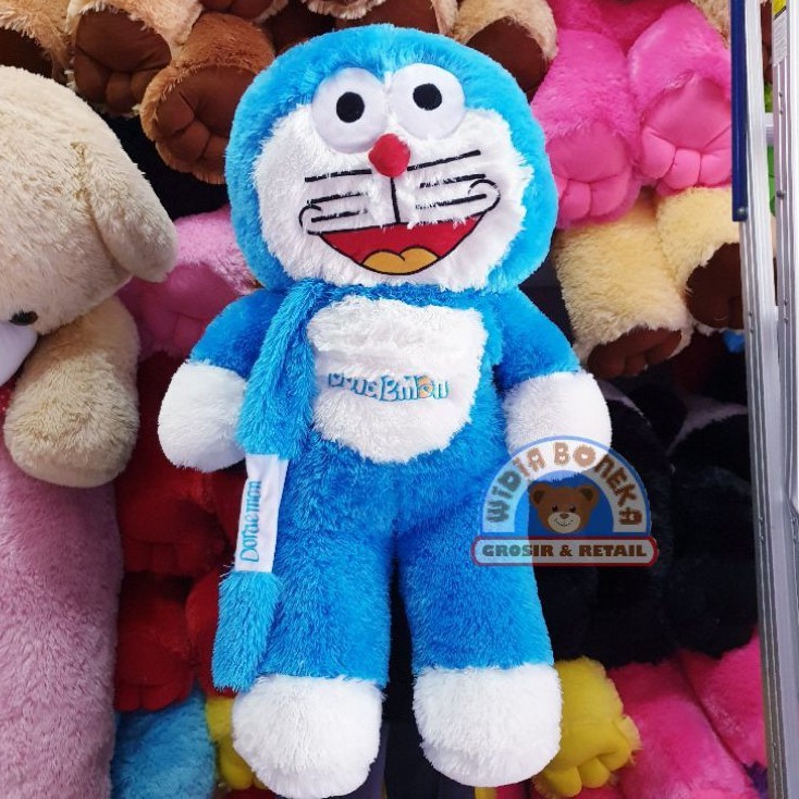 Boneka  doraemon syal jumbo 90 cm