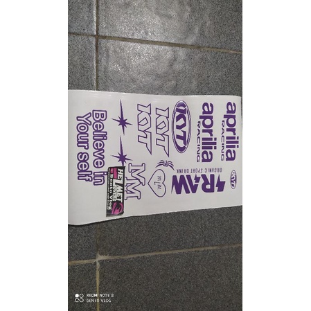 mall sticker repaint ala KYT Espargaro