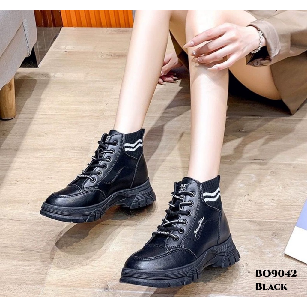 PRF Sepatu Boots Platform Stylish Korea Terkini BO9042