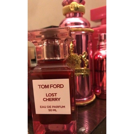 TOM FORD