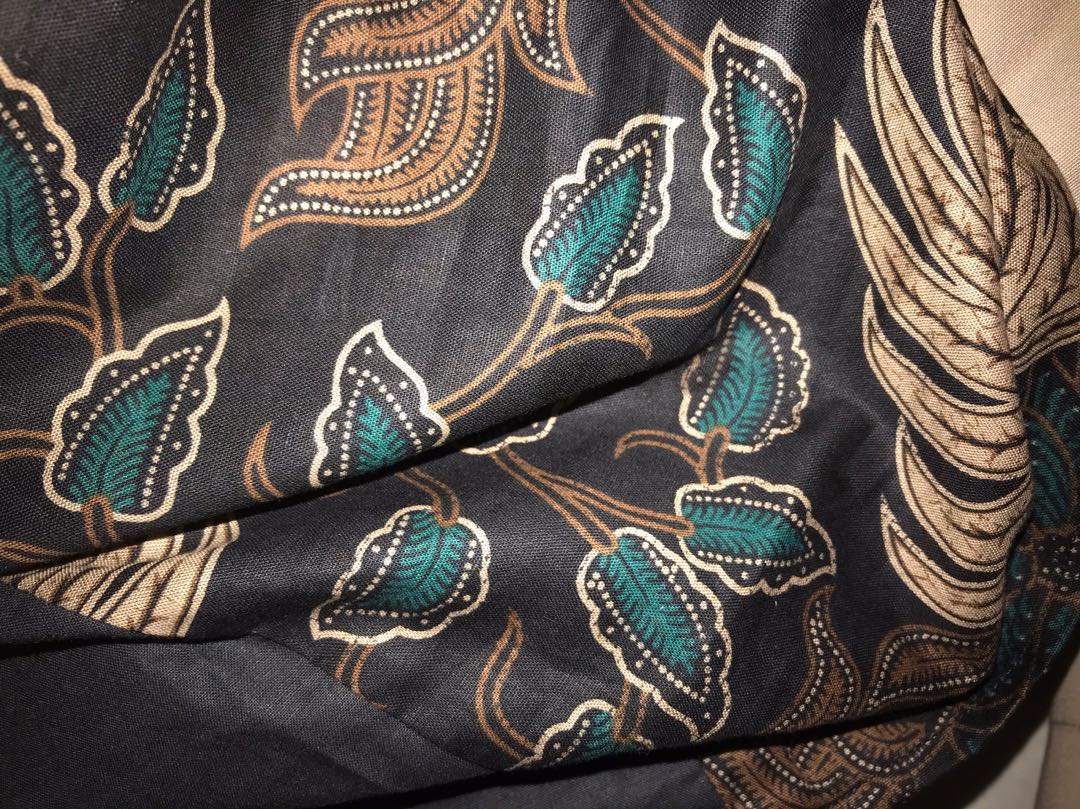 Couple Batik Atasan Wanita Kemeja Pria Seragam Batik Kerja Warna Hijau By Batik Dua Putri Collection