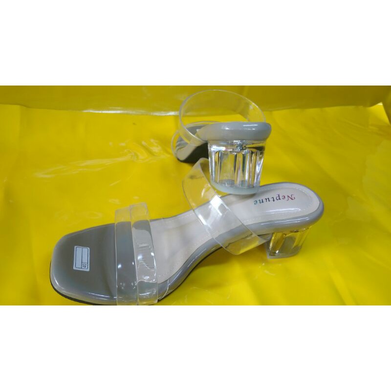 Sandal wanita hak kaca cinderella prem jelly h06