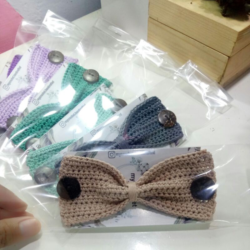 konektor masker rajut pita anak