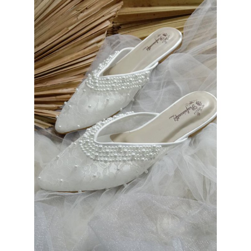 flatshoess Kathy putih nyaman dan cantik dikaki