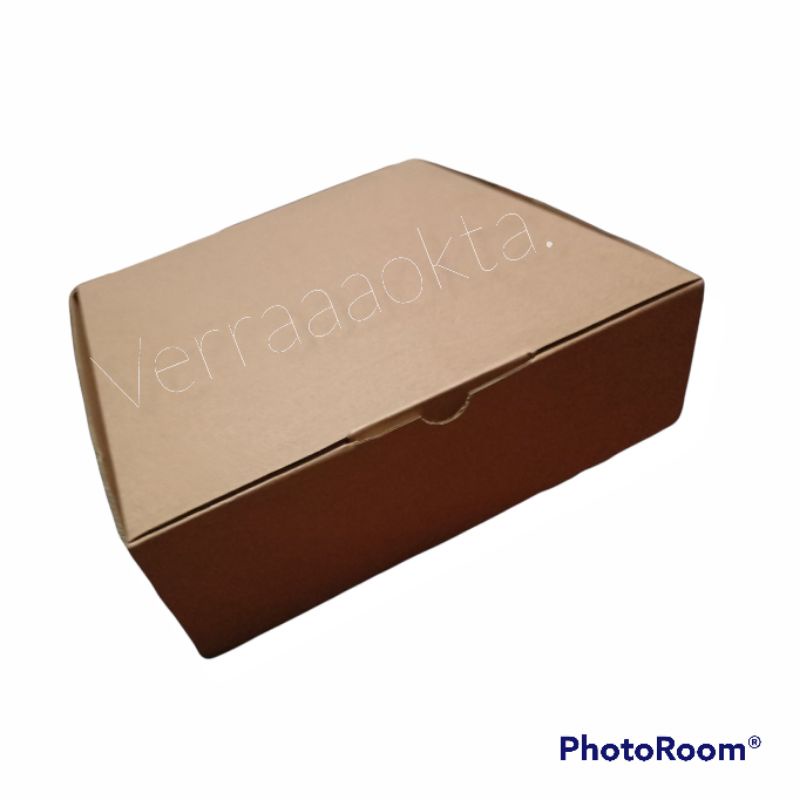

Kardus packing 23×23×8