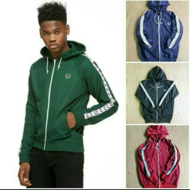 harga hoodie fred perry original