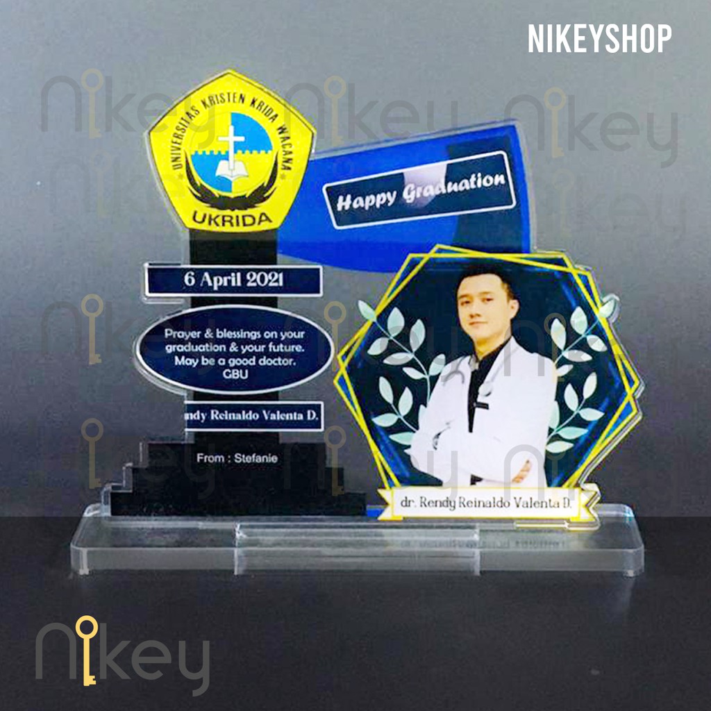 PLAKAT,PLAKAT WISUDA PLAKAT PENGHARGAAN PLAKAT AKRILIK SOUVENIR TROPHY KADO