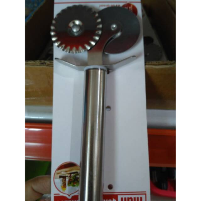 

Cutter kue dobel