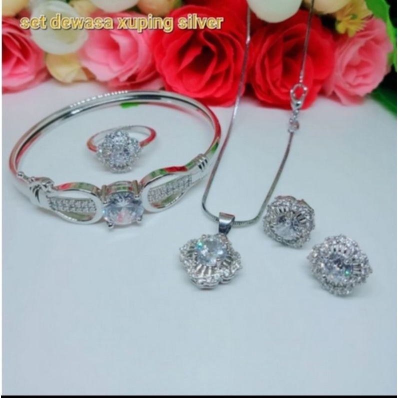 Set Perhiasan Xuping Wanita Permata Silver/Perak 4in1 (Cincin Gelang Kalung Anting)