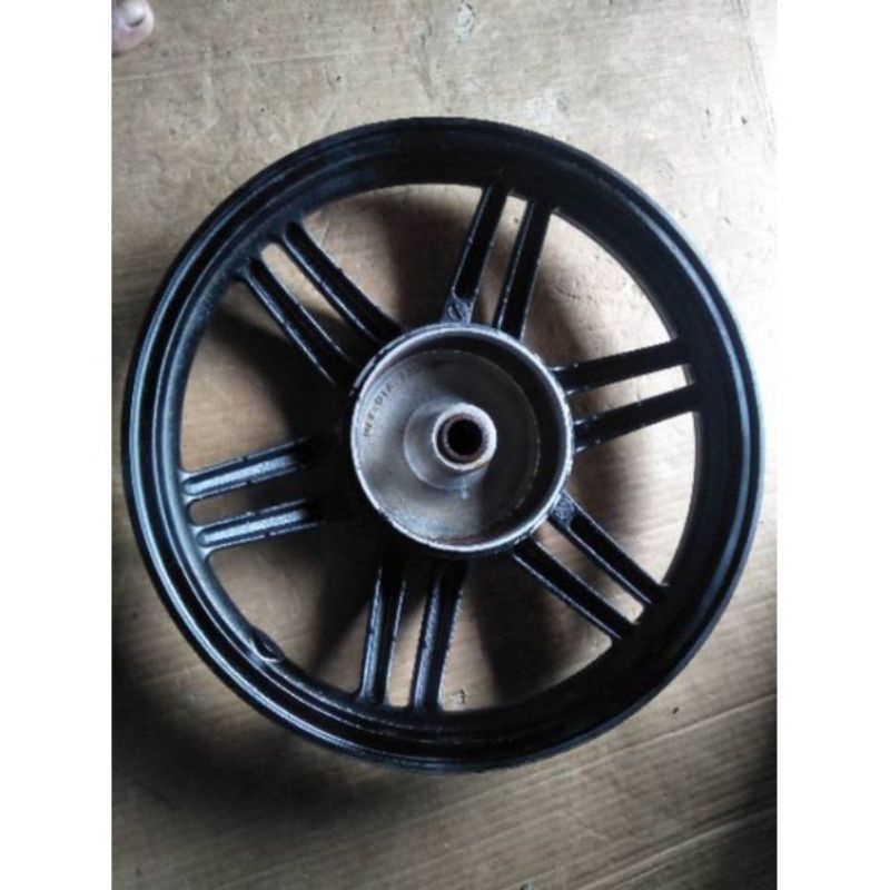 velg/pelek belakang spin 125 original