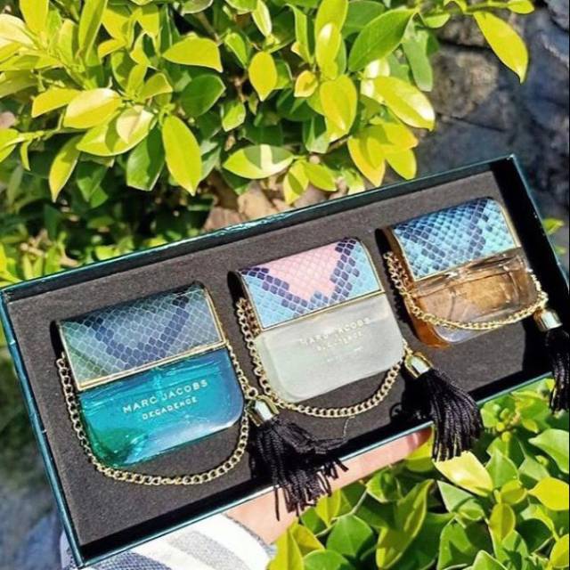 marc jacobs parfum set isi 3
