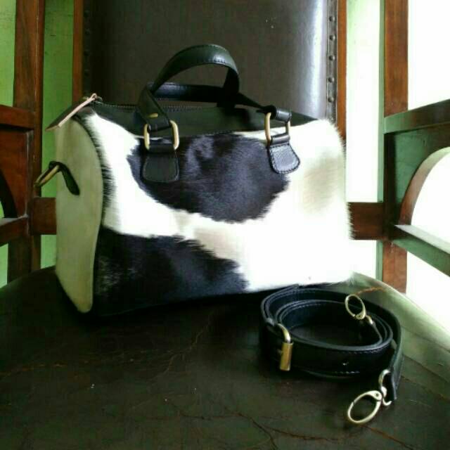 Tas Speedy Bulu Sapi Asli Limited Edition