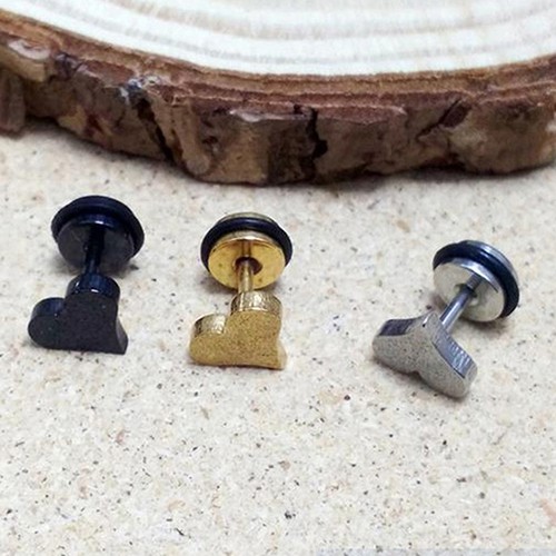 Anting Fashion Unisex: Bentuk Titisan Hati Kecil Bahan Baja Titanium Tahan Karat