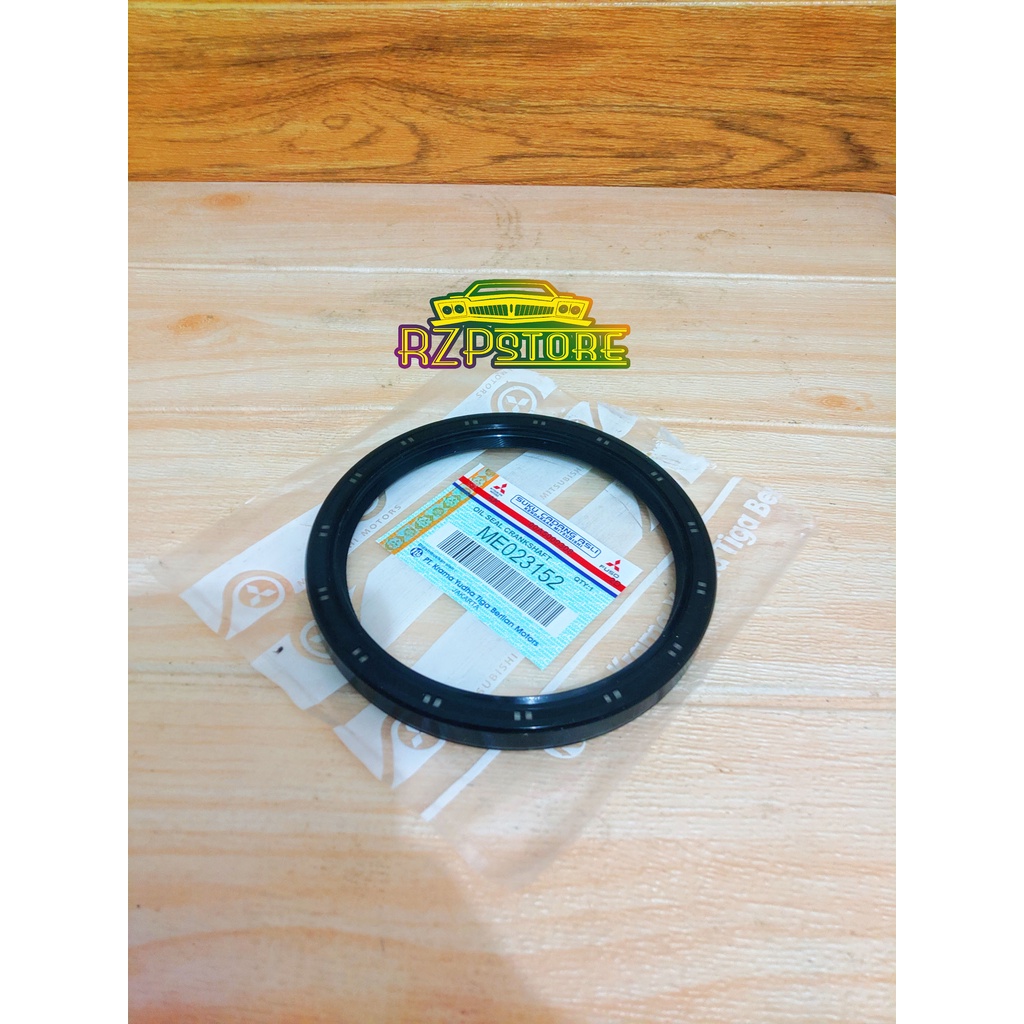 Seal Kruk AS Ker AS Belakang MITSUBISHI FUSO 6D14 ORIGINAL
