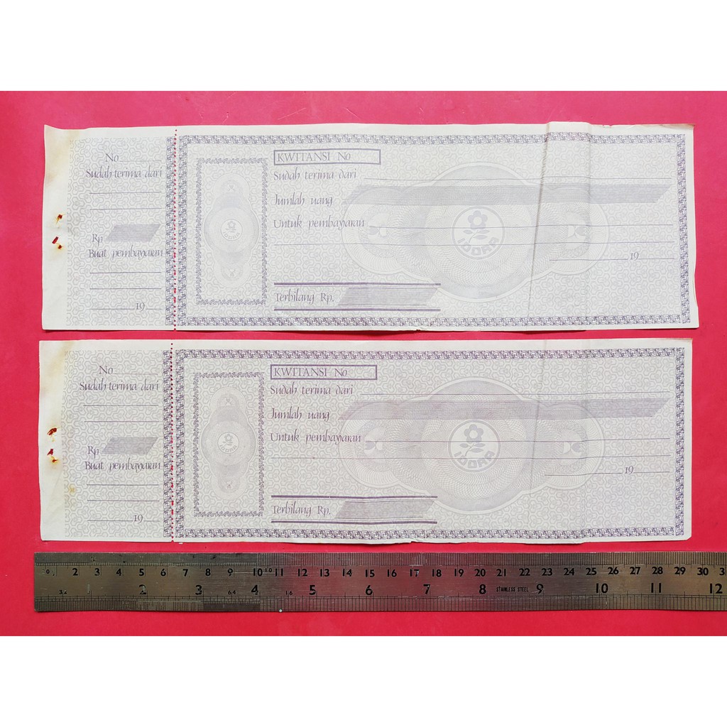 

Kwitansi Tahun 19 an 006
