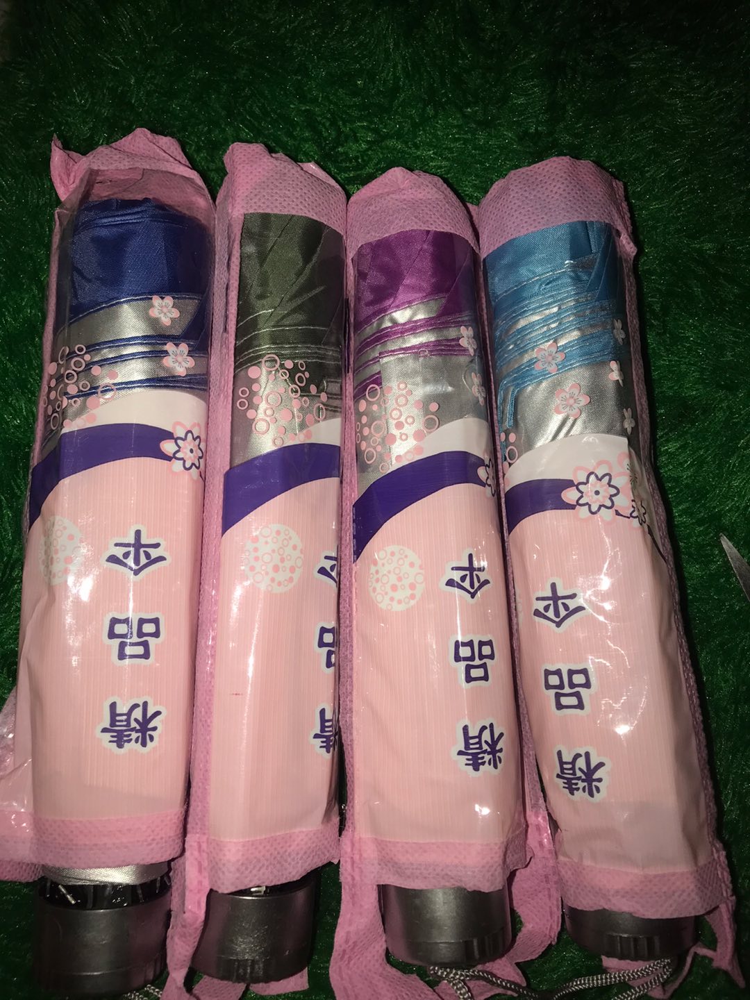 Payung Lipat Polos Model Polos Lapis Biru ,pink,hijau Tua,navy, Dalam Anti Radiasi Matahari [import]