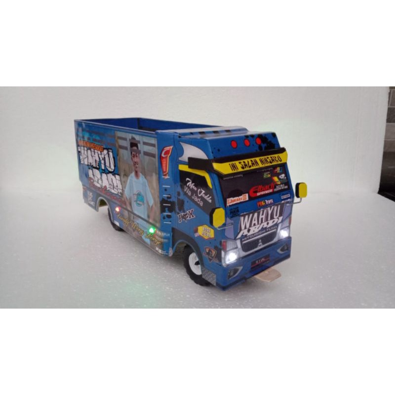 miniatur truk oleng/miniatur truk wahyu abadi/miniatur truk kayu/miniatur truk terlaris/miniatur truk remot control