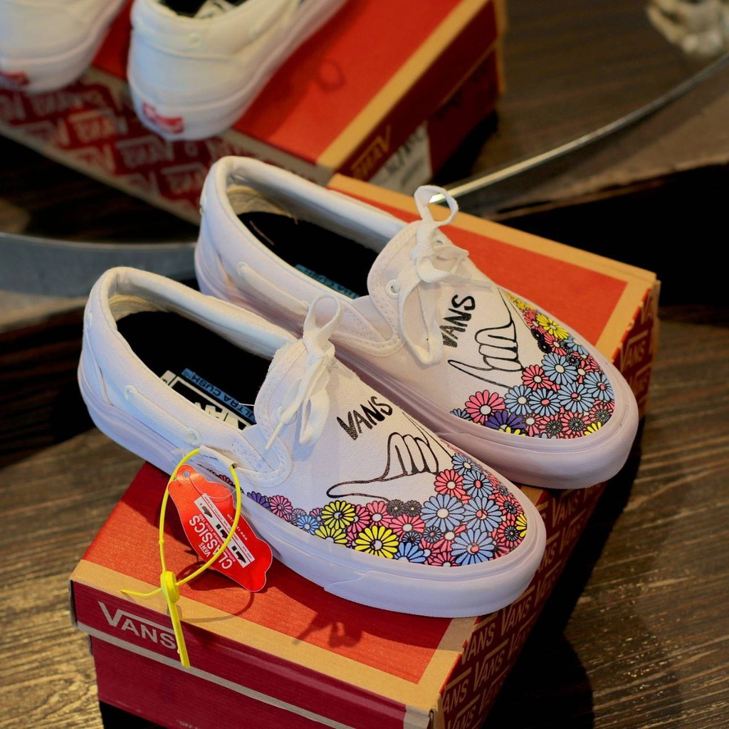 flower glitter vans