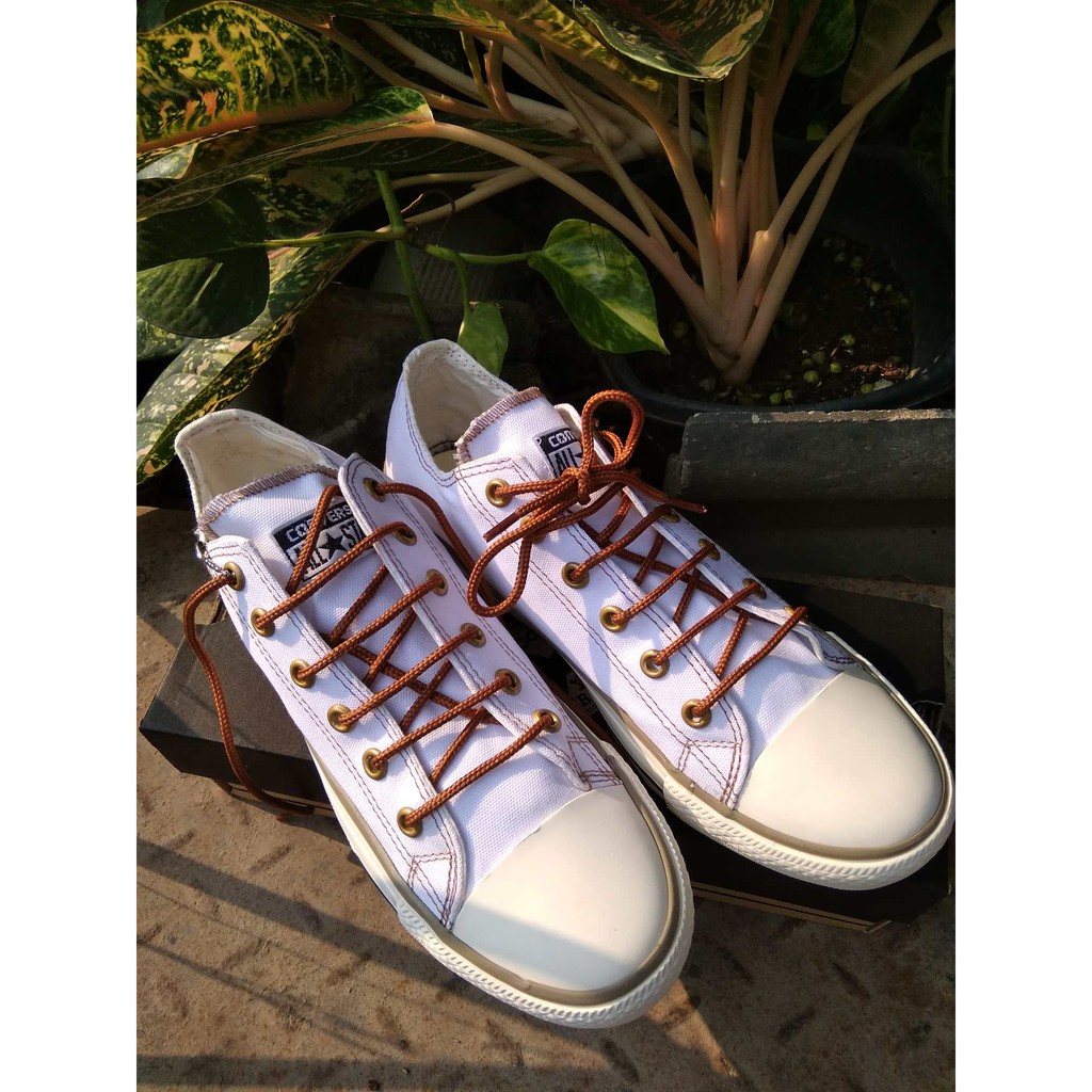SEPATU CONVERSE PREMIUM PUTIH PENDEK