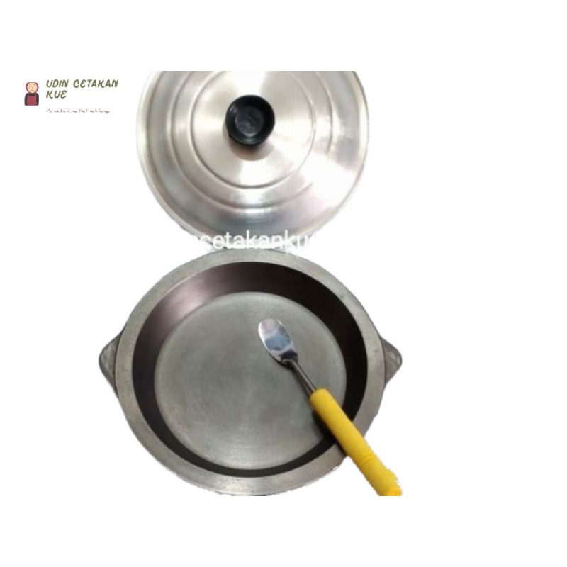 Cetakan Martabak Manis / Loyang Martabak Manis Ukuran 18cm free tutup+sutilan mini