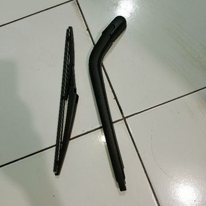 WIPER ARM WIPER BLADE BELAKANG AVANZA XENIA INNOVA LAMA 1 SET