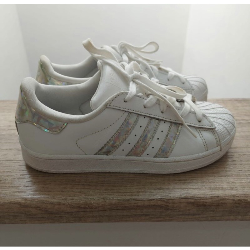 preloved adidas anak sepatu putih original