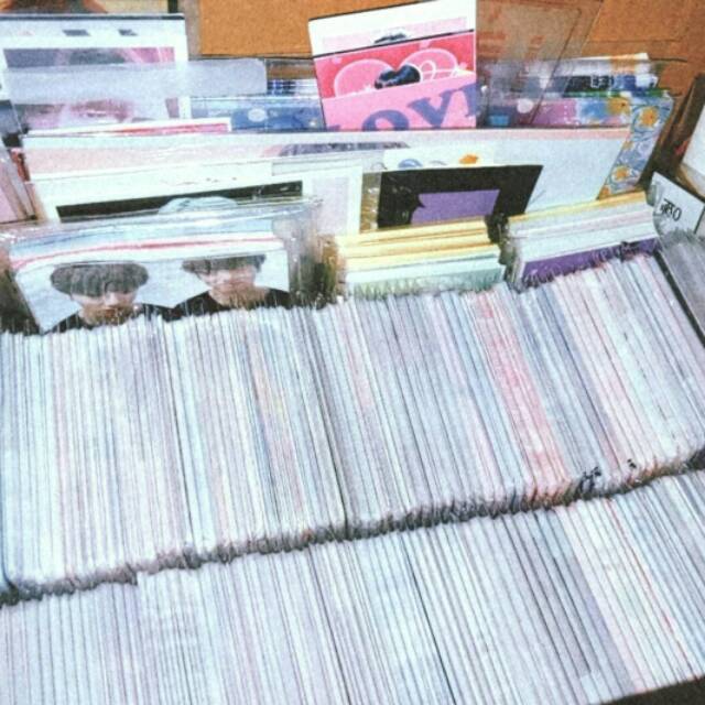 FREEBIES BTS CETAKAN KOREA UNOFFICIAL GOODS