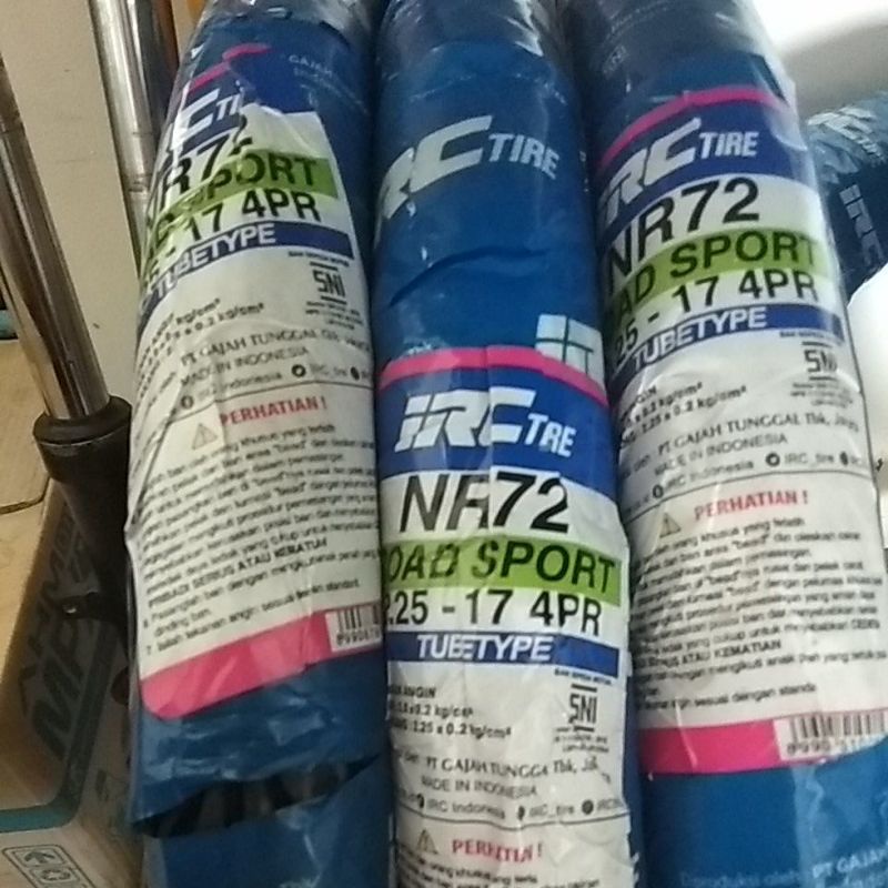 Ban Luar IRC 225 - 17 NR72 Tube tipe