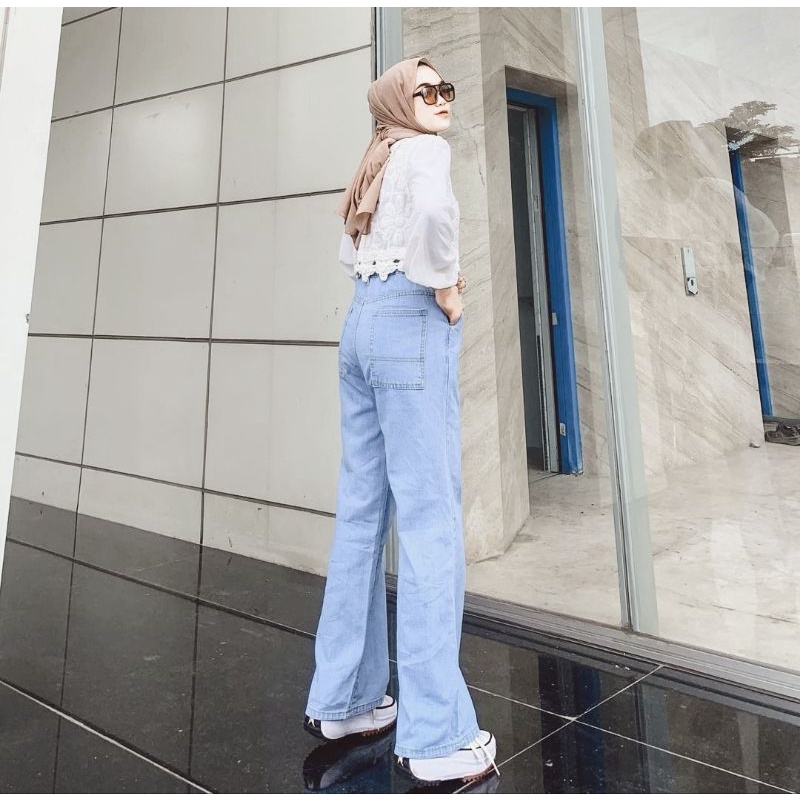 (27-30) LIGHT BLUE HW LOOSE JEANS ( PINGGANG KARET) / BIRU MUDA HW LOOSE JEANS / CELANA HIGHWAIST LOOSE JEANS WANITA CEWEK