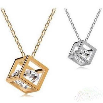 Kalung Kubus Kotak Mode Korea dengan Crystal Stone Zircon Pendant