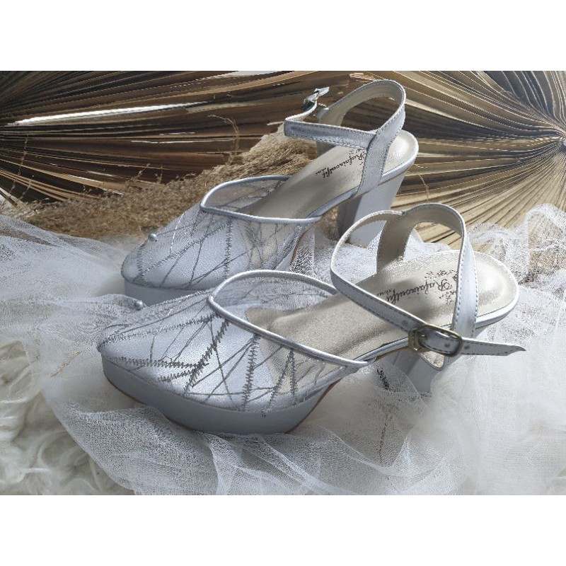 sepatu alummi tali warna silver wanita cantik sepatu platfoam 9cm