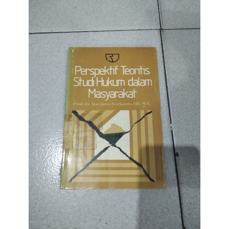 

buku original - perspektif teoritis studi hukum dalam masyarakat oleh soerjono soekanto