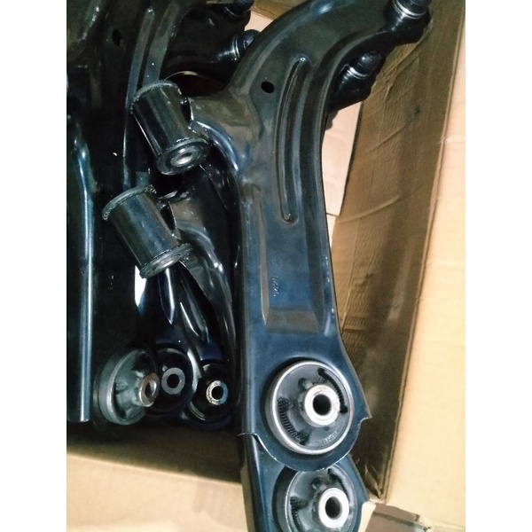 lower arm Livina set kanan kiri original
