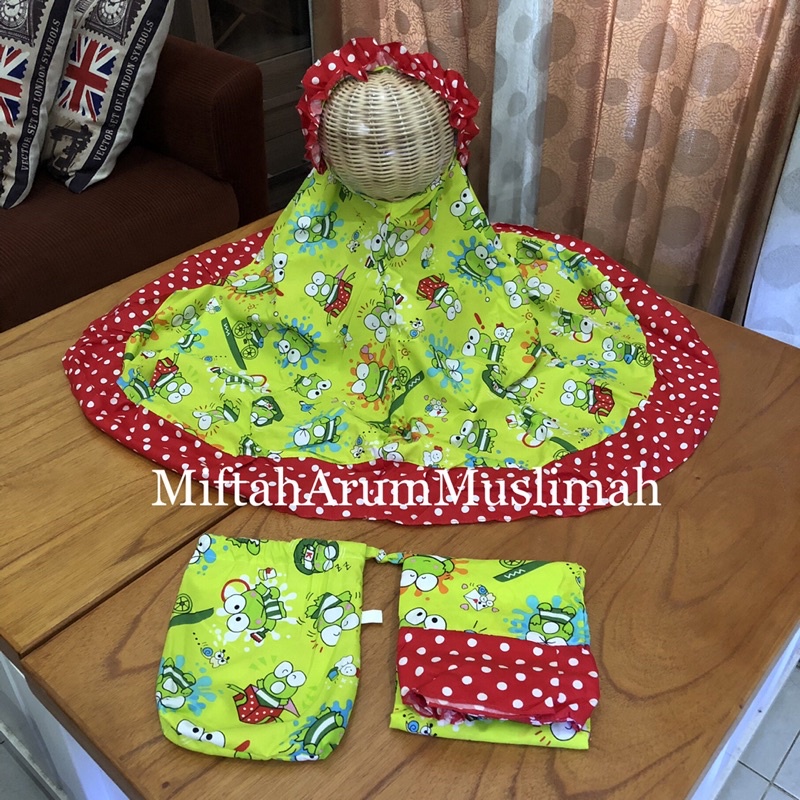 Mukena anak 2-3th motif kartun