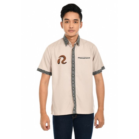 Baju kerja kantor cowok cewek murah/kemeja kerja karyawan custom bordir/seragam restoran/toko/swasta/komunitas