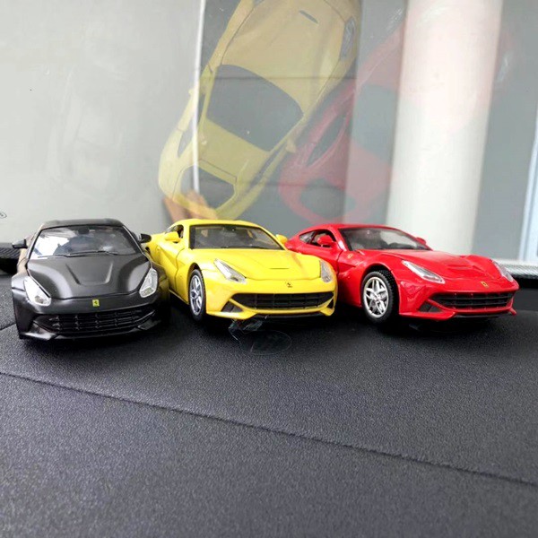 FERRARI 458 SPECIALE Parfume Pewangi Pengharum Mobil Parfum Pajangan Miniatur Diecast Mobil