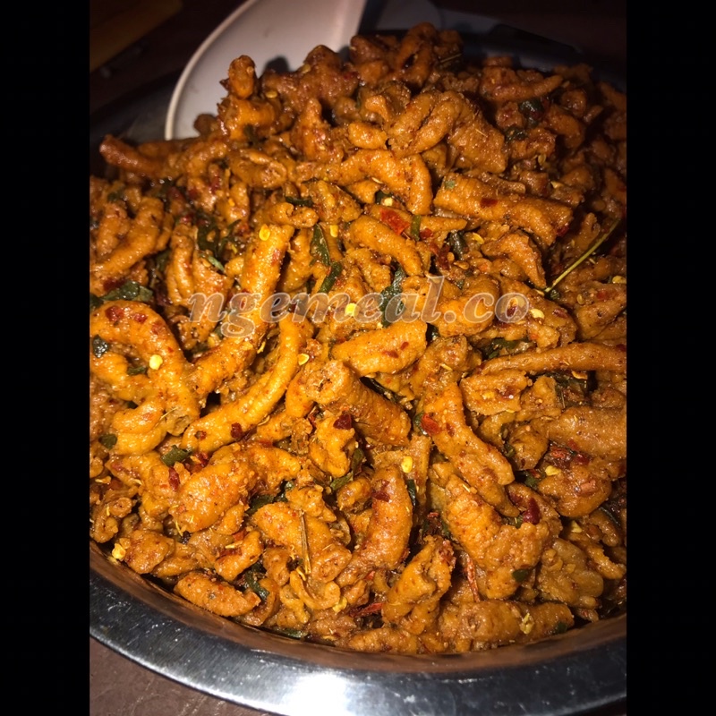 

USUS CRISPY PEDAS DAUN JERUK || KERIPIK USUS ENAK | KERIPIK USUS PEDAS