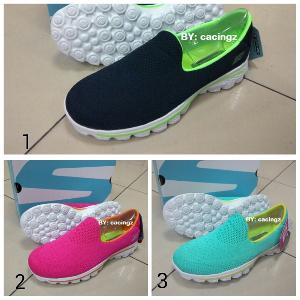 Jual SKECHERS WOMEN GO WALK 2 HYPER Diskon