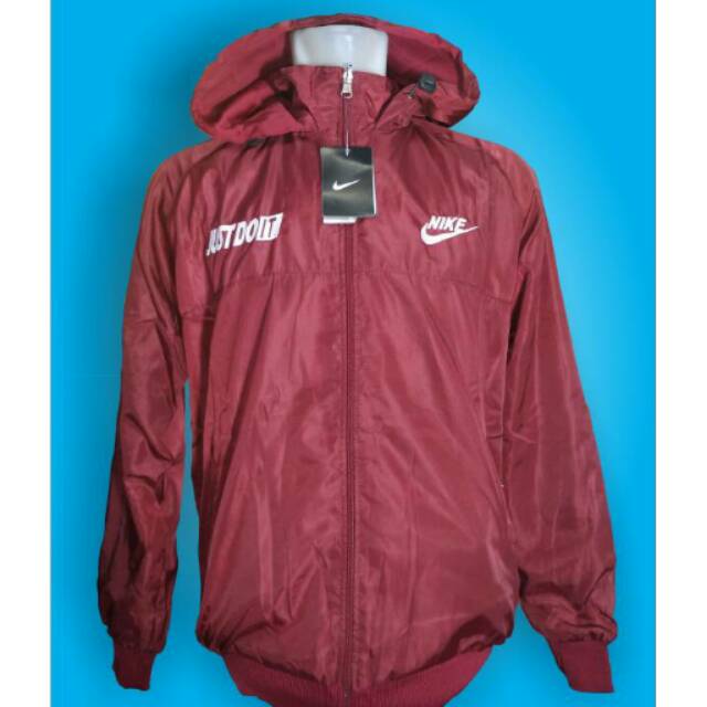 windbreaker hoodie nike