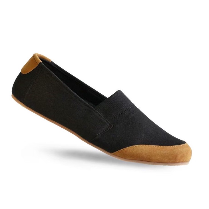 DEMOUS KENZ Sepatu Casual Slip On Slop Kasual Santai