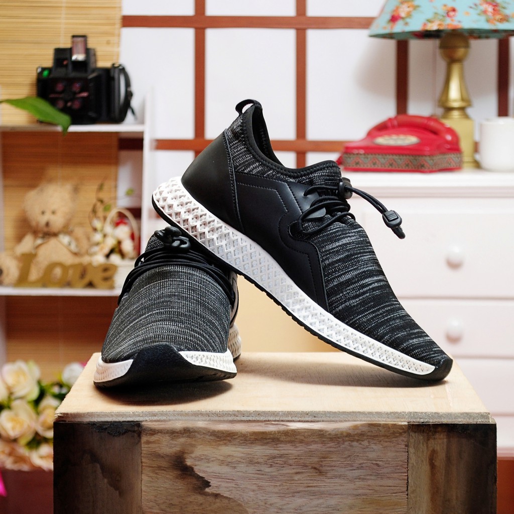 Stride Black | Sepatu Sneakers Lari Knit Knitted Premium Rajut Original Ori Footwear | FORIND Volve