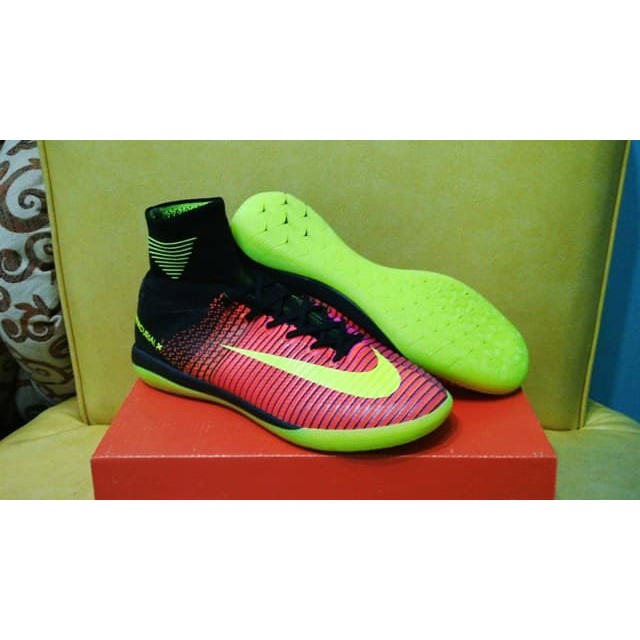 Sepatu Futsal Nike Mercurial X Proximo II Superfly Total Crimson