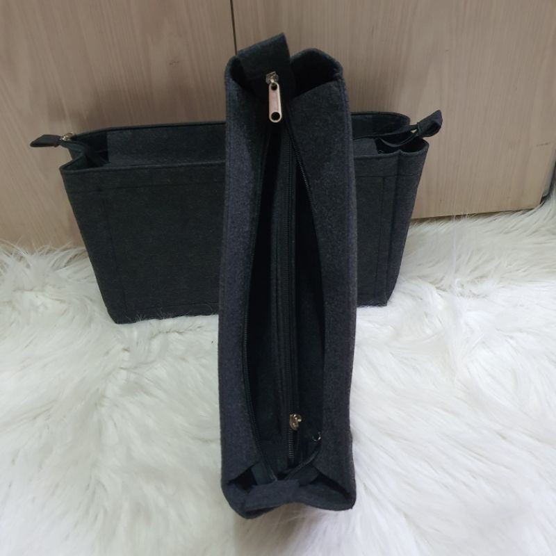 bag organizer for book tote bag - Top zipper Middle Zip / d1or totebook insert bag