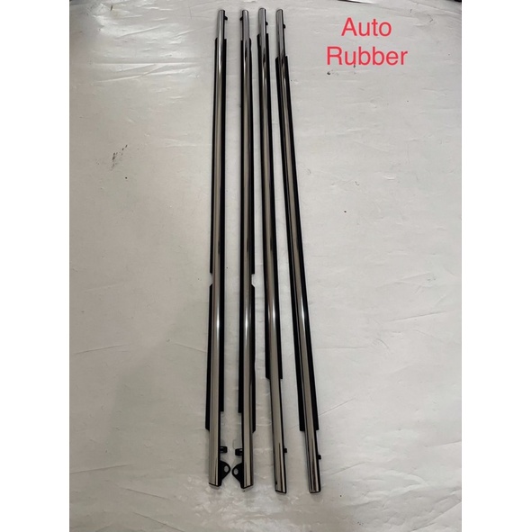 Karet Pelipit Plipit List Kaca Pintu Luar Innova Reborn Venturer Chrome 1 Set