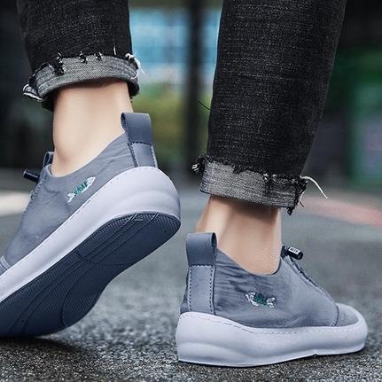 Limited Stock|SQ25|Sneakers Casual Pria Keren Original Import Terbaru Sepatu Sneaker Hitam Pria Cowo